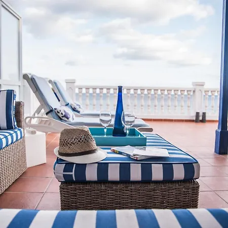 Seaview Coastal On Front Line With Amazing Sea Views And Large Terrace Villa