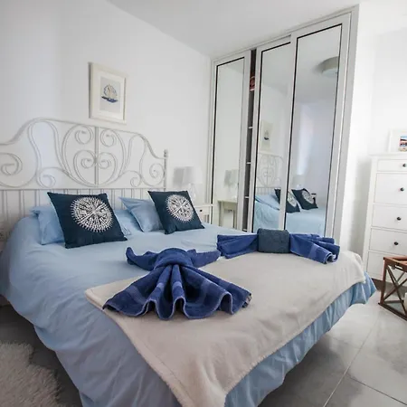 Seaview Coastal On Front Line With Amazing Sea Views And Large Terrace Villa Puerto del Carmen (Lanzarote)