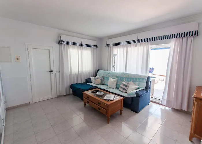 Seaview Coastal On Front Line With Amazing Sea Views And Large Terrace * Puerto del Carmen (Lanzarote)